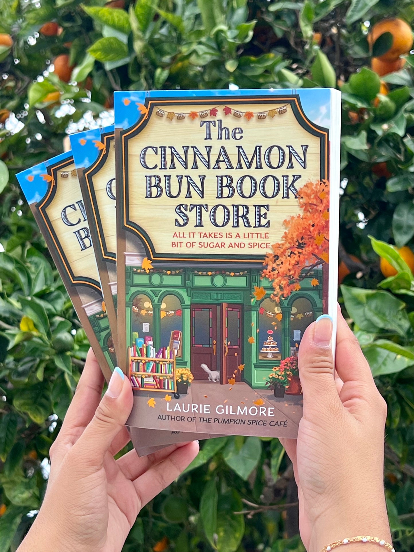 The Cinnamon Bun Book Store x Fall Blind Date